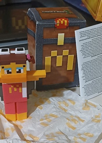 McDonalds Minecraft Birdie Wings