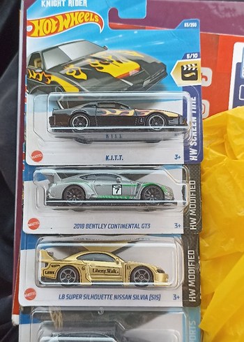 Hotwheels 4 lü
