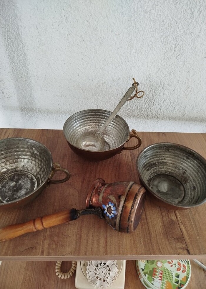 Bakır cezve ve ayran tasları - Görsel 3