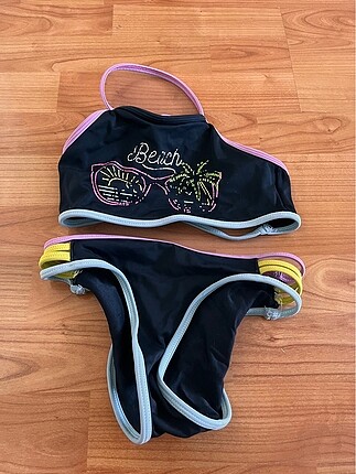 Kız çocuk bikini
