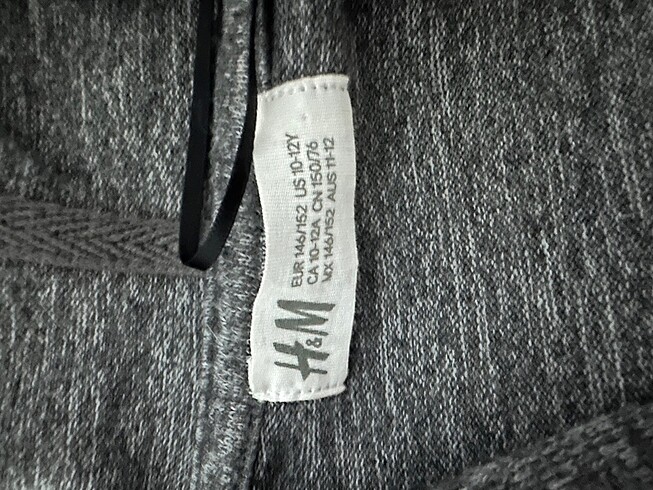 H&M H&M Yıldızlı Hırka