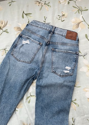s Beden Kadın Geniş Kesim Mavi Yırtık Denim Pantolon