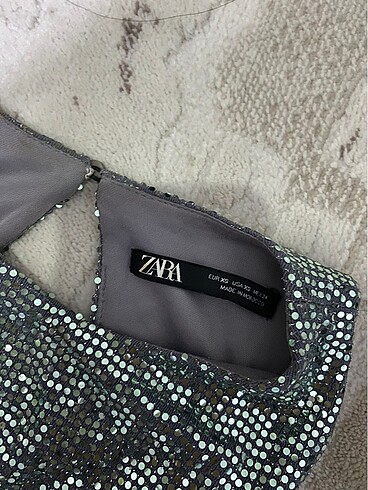 xs Beden zara elbise