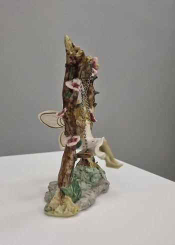 Çiçekli Salıncakta Peri Biblo - Görsel 2