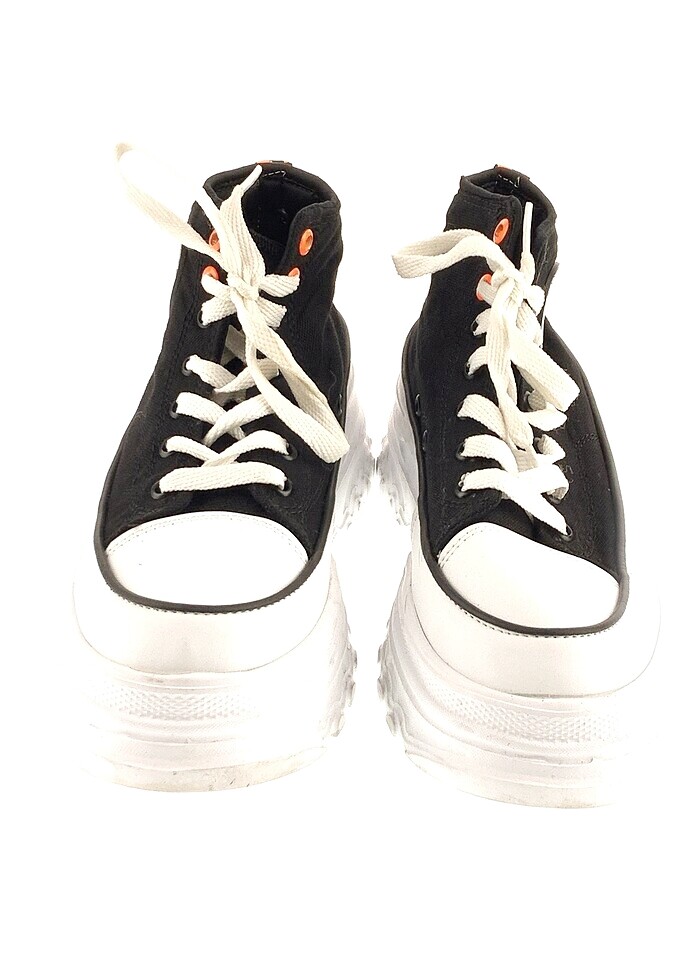 Converse Spor Ayakkabı %70 İndirimli. - Görsel 3