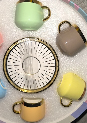 Çok Renkli Altın Detaylı Fincan Seti - Görsel 2