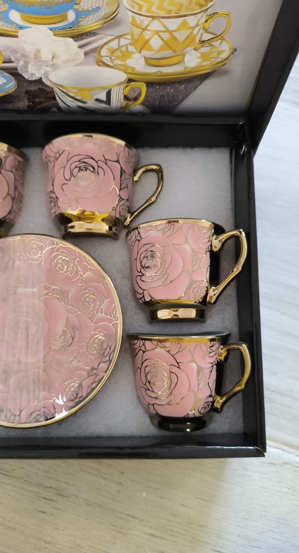 Pembe ve Altın Desenli 6'lı Kahve Fincan Seti - Görsel 3