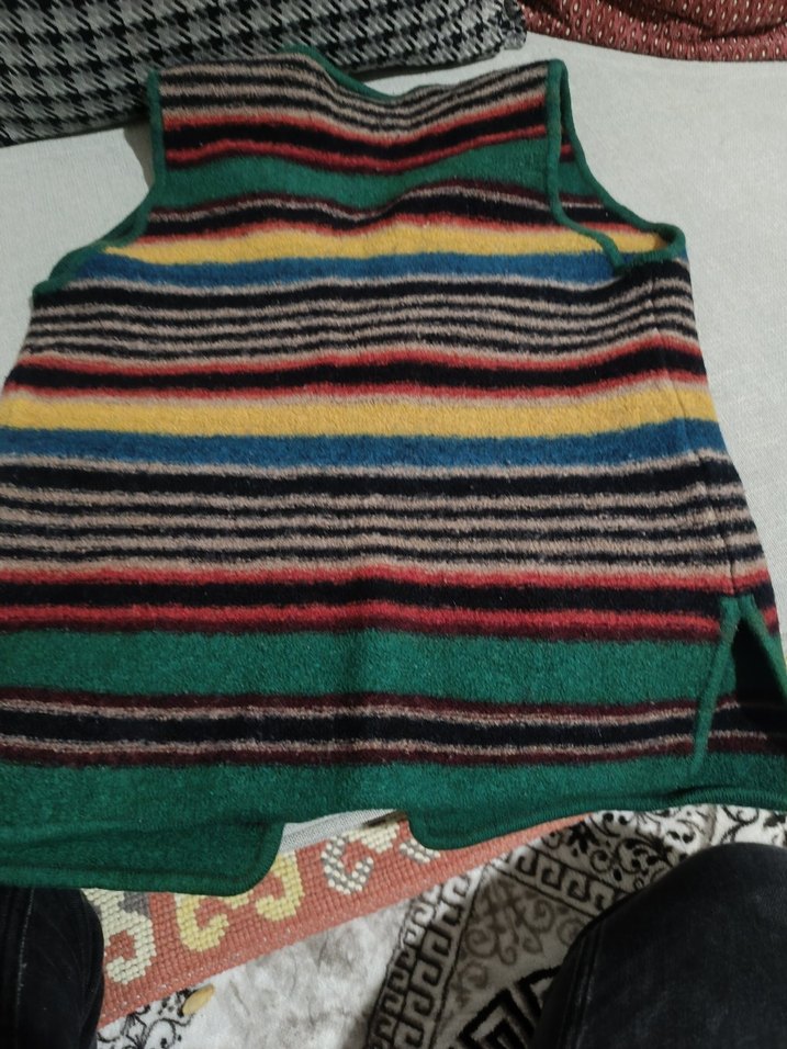 7 8 yaş hırka süveter - Görsel 3