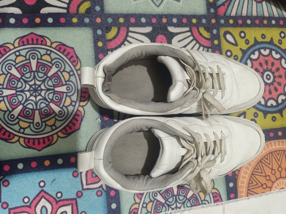 Beyaz Bağcıklı Günlük Spor Ayakkabı - Görsel 4