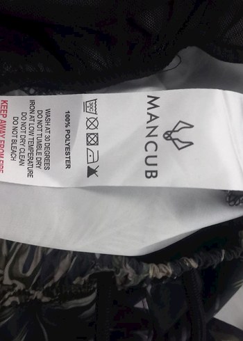 Düğmeli Çiçek Desenli Erkek Mini Şort - Görsel 4