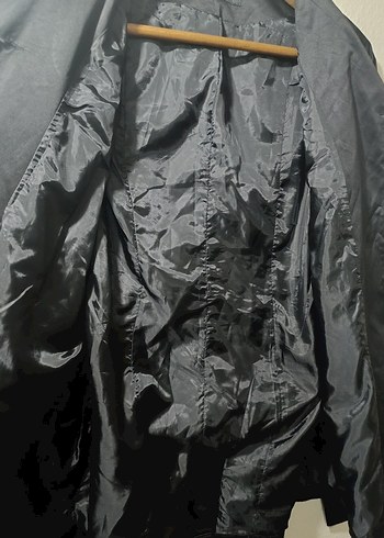 Düğmeli Siyah Midi Trençkot - Görsel 2