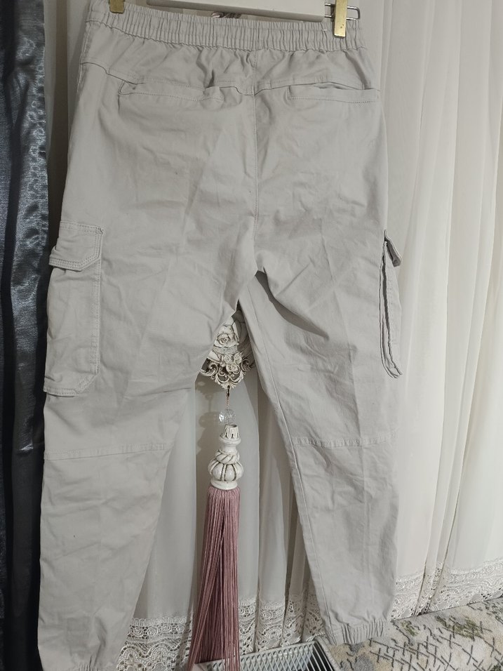 açık gri Kemerli Rahat Kesim erkek Pantolon - Görsel 4