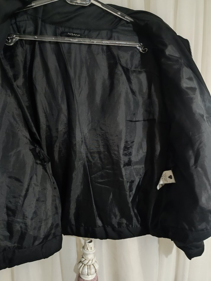 Siyah Kısa Kadın Mont - Görsel 3