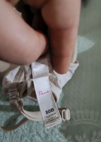 Beyaz ve Siyah Minimalist Sütyen Seti - Görsel 3