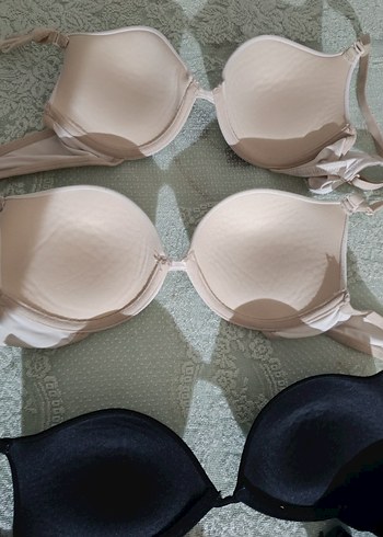 Beyaz ve Siyah Minimalist Sütyen Seti - Görsel 2