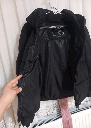 Siyah Fermuarlı Kısa Kadın Kışlık Mont - Görsel 2