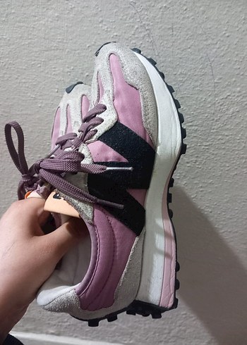 Pembe Bağcıklı Yüksek Topuklu Spor Ayakkabı - Görsel 2