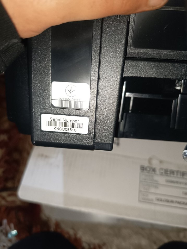 Beyaz ve Gri Yazıcı - Görsel 4