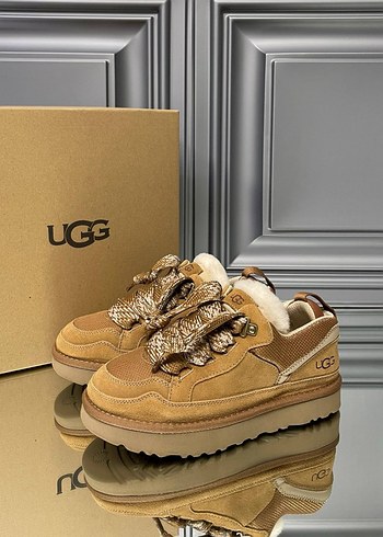 UGG Kadın Kahverengi Süet Platform Topuklu Bot