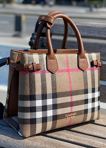 BURBERRY büyük boy ital kumaş A kalite aksesuar orta bölmeli fer
