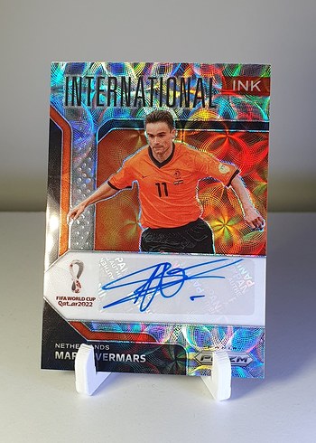Marc Overmars auto imzalı Panini Prizm Topps