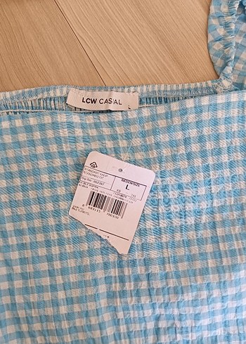 LC Waikiki Açık Mavi Kareli Kısa Bluz