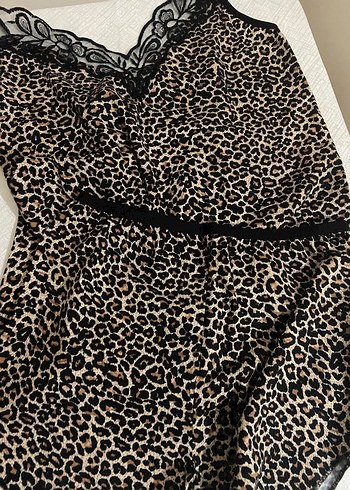 Sıla Sella Kadın Leopar Desenli Mini Pijama - Görsel 2