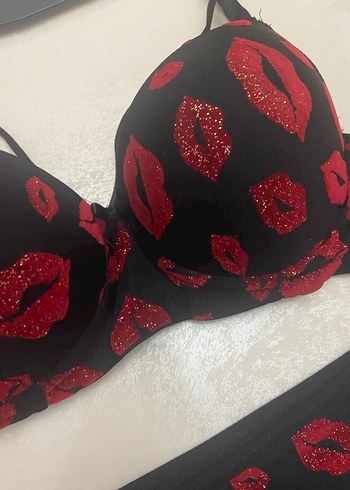 Kırmızı Baskılı simli Sütyen Takımı - Görsel 3