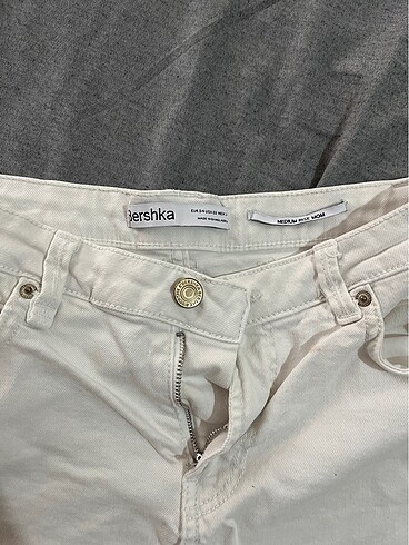 xs Beden Bershka sort