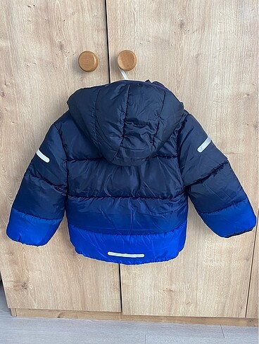 H&M çocuk montu 4-5 yaş