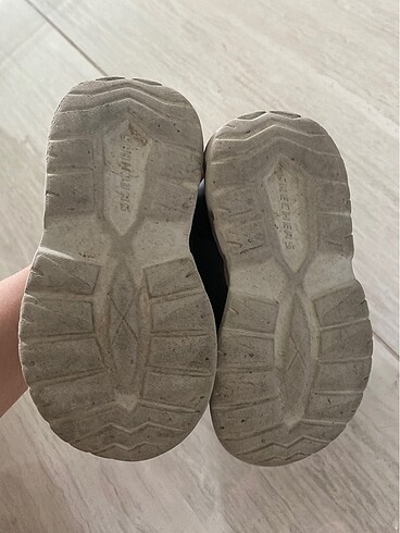 23 Beden Skechers erkek çocuk ayakkabısı