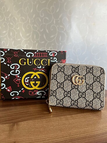 Gucci cüzdan