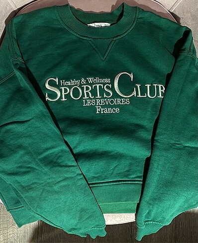 mango sweatshirt