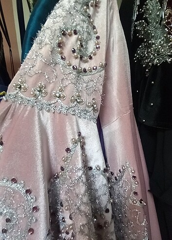 m Beden PUDRA PEMBE ÇOK HOŞ BİR RENK BİNDLLI KAFTAN
