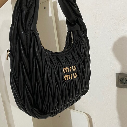 Miu Miu Miu miu çanta