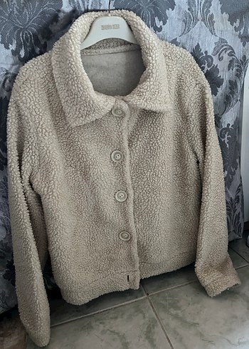 Düğmeli Beyaz Kadın Midi Kaban - Görsel 3