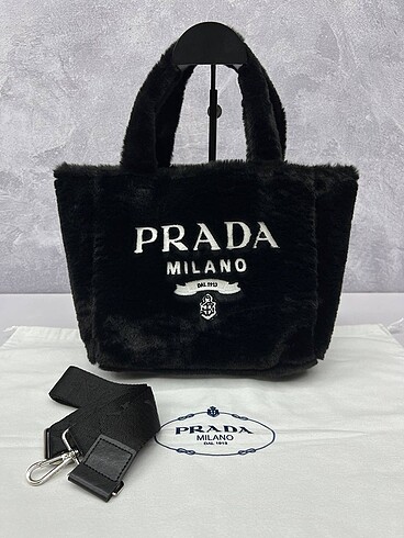 Diğer Prada Peluş Çanta -RENKLERİ İÇİN KAYDIRINIZ.-