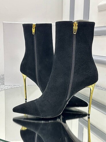 diğer Beden Balmain Bot
