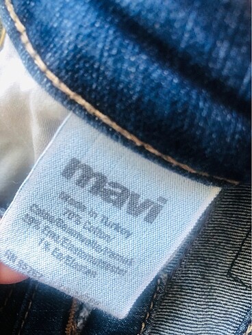 26 Beden mavi Renk Mavi jeans 26 beden kot şort