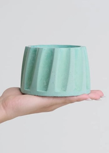 Diğer Turkuaz Pastel Renkli Beton Saksı
