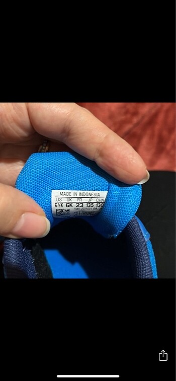 23 Beden mavi Renk Adidas çocuk spor ayakkabı