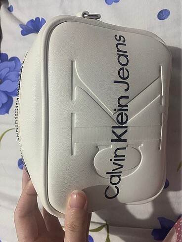 Calvin Klein Jeans Beyaz Çanta