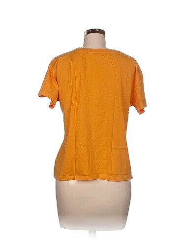 s Beden Defacto T-shirt %70 İndirimli.
