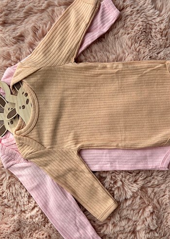 Zara Uzun Kollu Bej Örgü Bebek Body Unisex