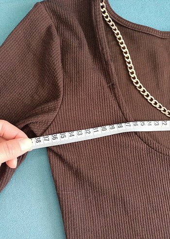 Zincir Detaylı Siyah Kadın Bluz - Görsel 3