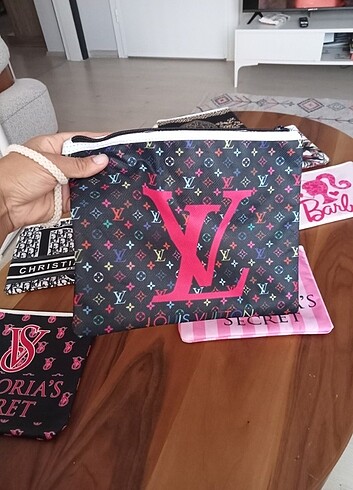 Makyaj - el çantası #elcantasi #makyajcantasi #ceyiz - Görsel 8