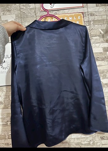 Düğmeli Lacivert Kadın Saten Gömlek - Görsel 2