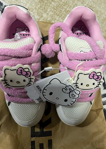 Bershka BERSHKA Pembe Hello Kitty Kadın Sneakers