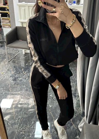 Guess Kadın Eşofman Takımı
