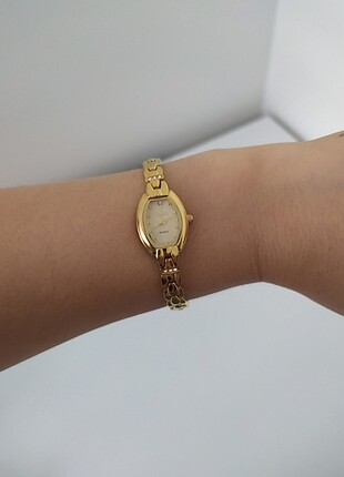 Quartz saat